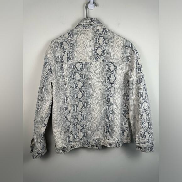 Free People Snakeskin Trucker Jacket Denim Printed Size Small EUC - Picture 3 of 8